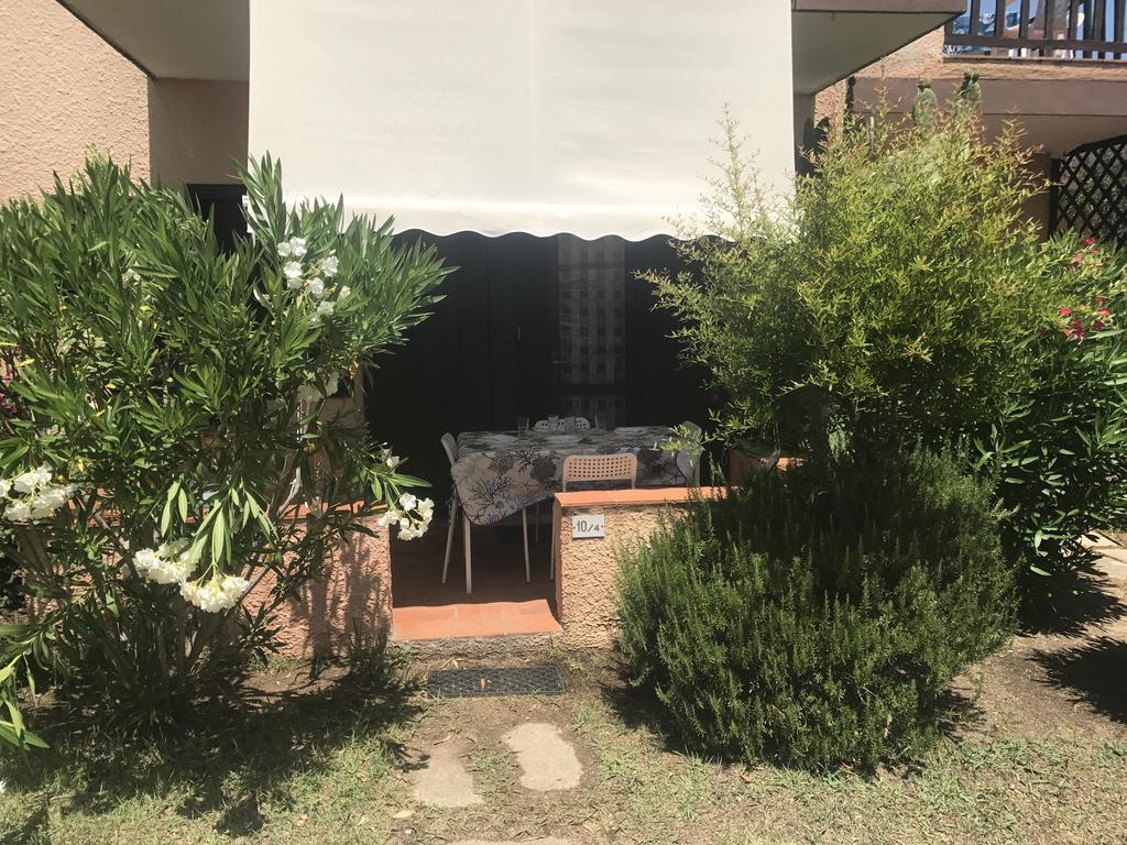 Bilocali Residenza Mediterranea Cannigione Exterior foto