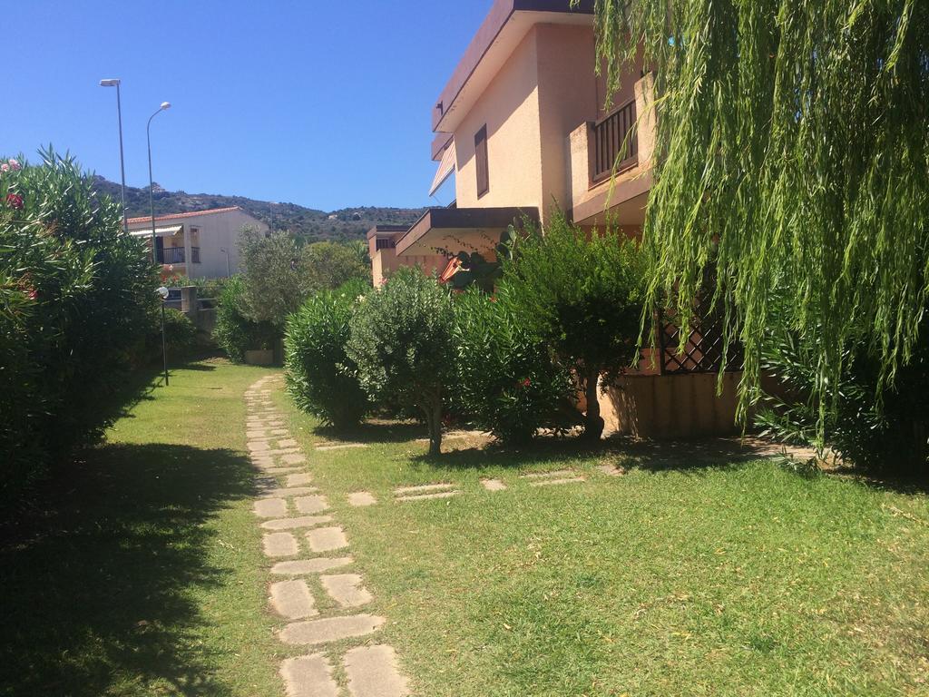 Bilocali Residenza Mediterranea Cannigione Exterior foto