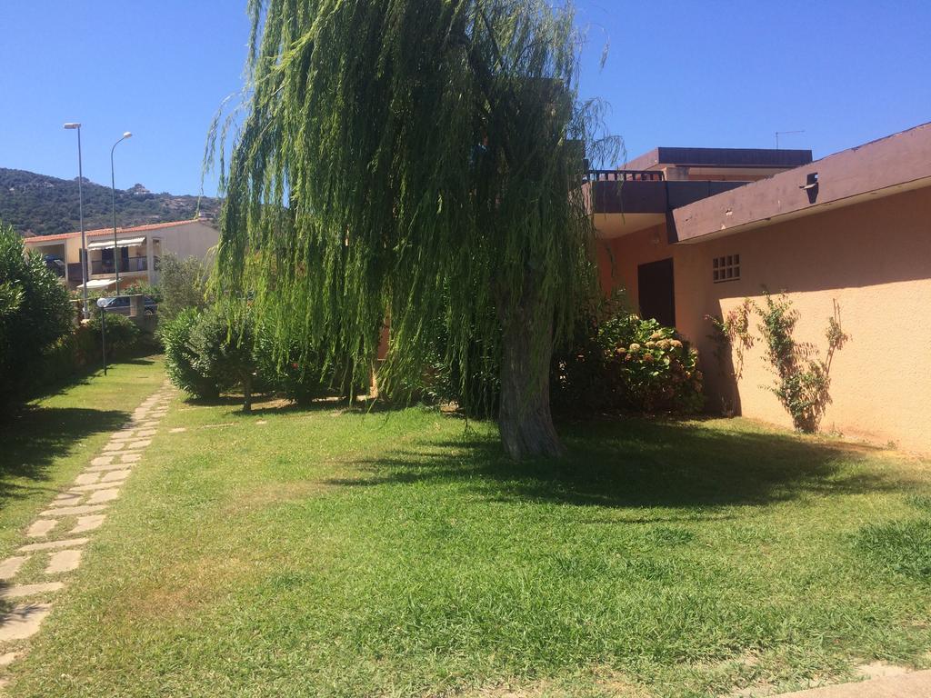 Bilocali Residenza Mediterranea Cannigione Exterior foto