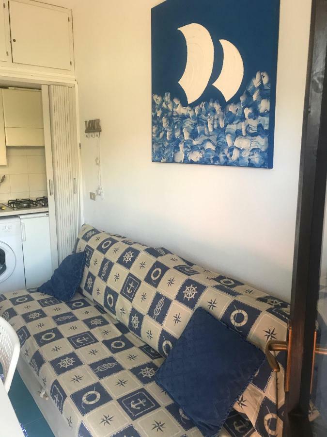 Bilocali Residenza Mediterranea Cannigione Exterior foto